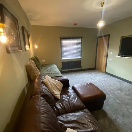 Riverside * 塞尔比