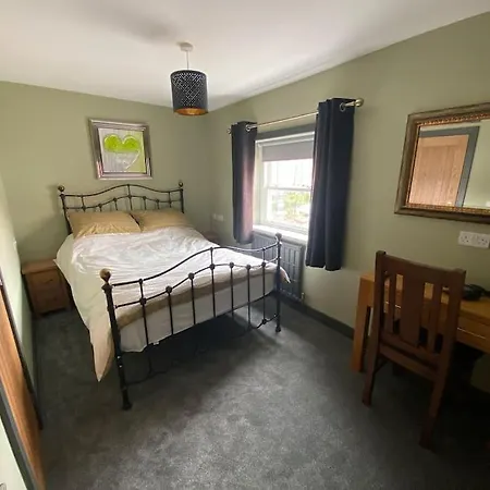 Riverside Селби