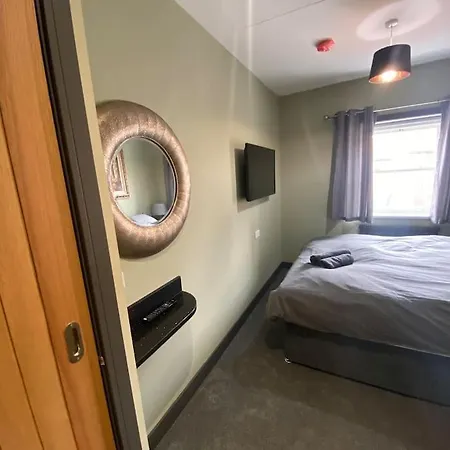 Riverside * Селби